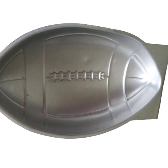 Vintage Wilton Football Cake Pan Aluminum Football Cake Mold 1990 2705-6504 - Picture 4 of 6